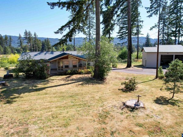 11124 Wagner Rd, Lyons, OR 97358