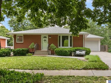640 N 54th Street, Lincoln, NE 68504