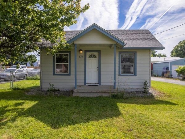 824 N MAMER AVE Ave, Spokane Valley, WA 99216