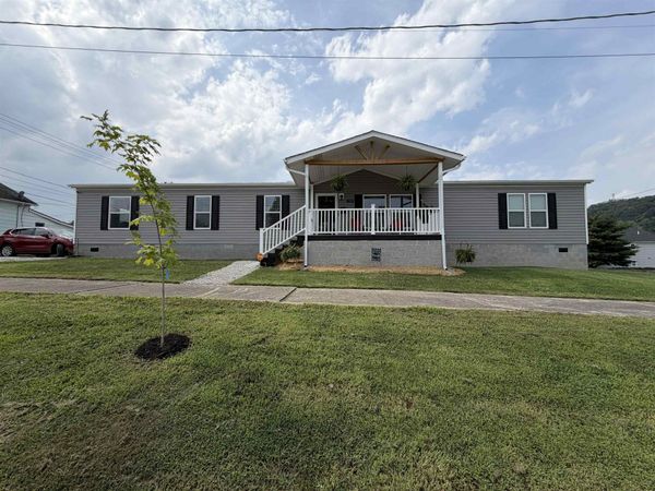 719 Mulberry Street, Ironton, OH 45638