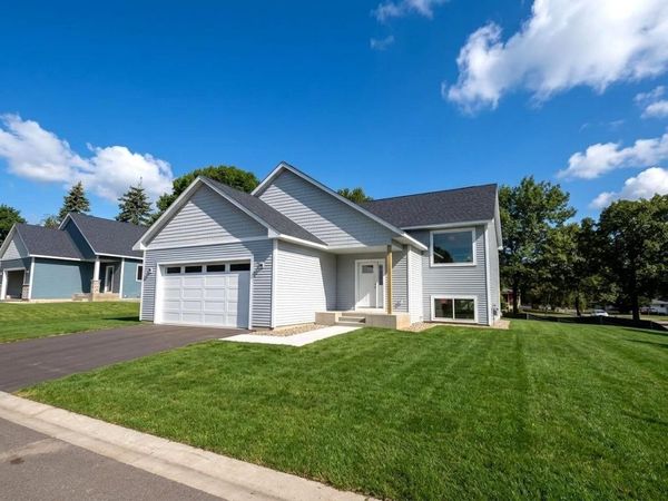 1304 Robinwood Lane, Faribault, MN 55021