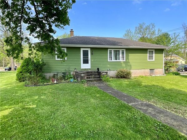 262 N Main Street , Albion, NY 14411