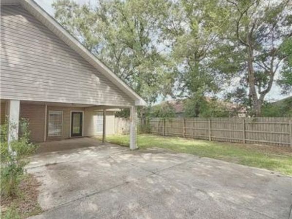 14234 WOODLANDS Drive, Unit 89, Hammond, LA 70401