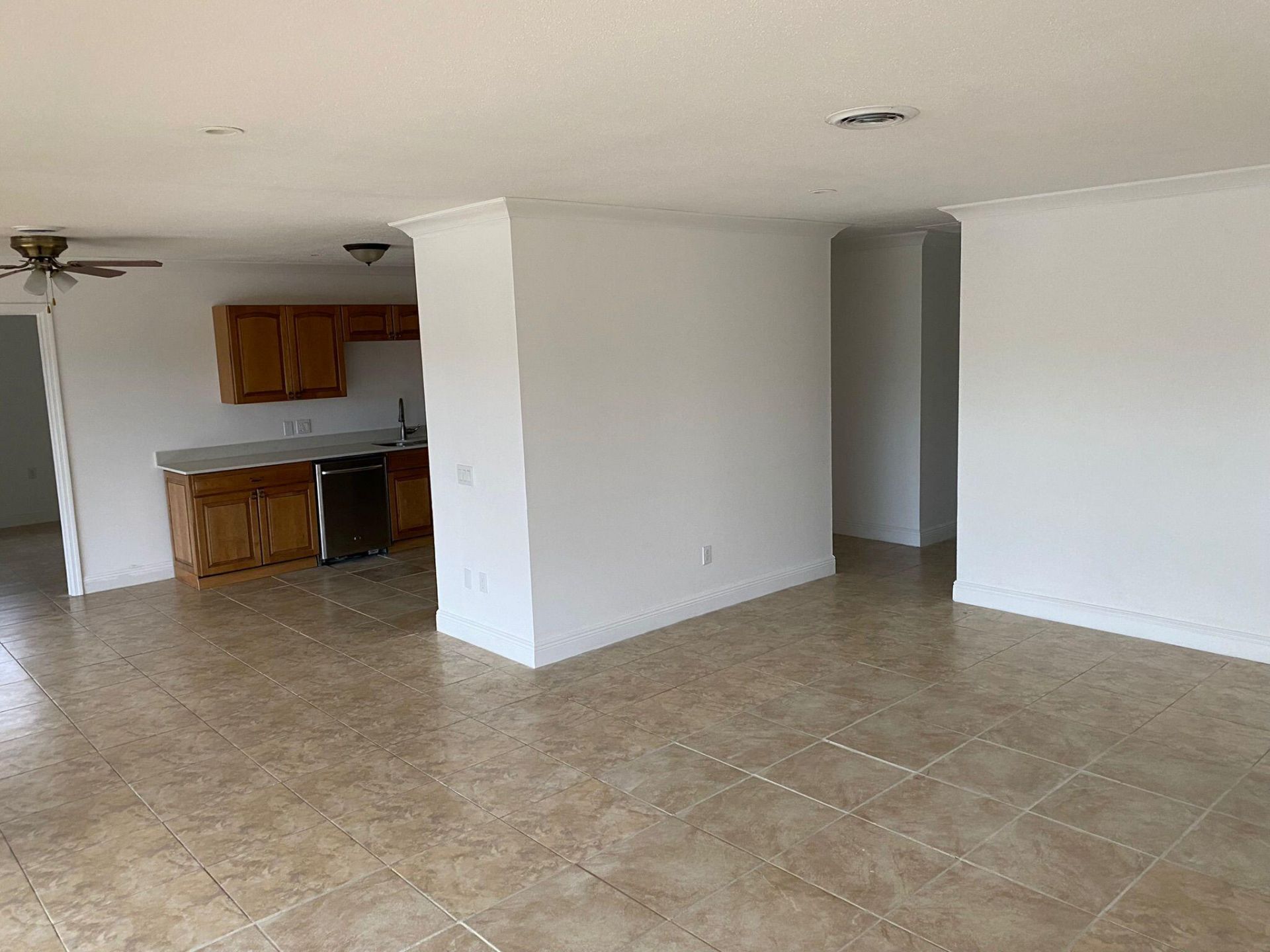 18 Andros Road, Palm Springs, FL 33461 Photo