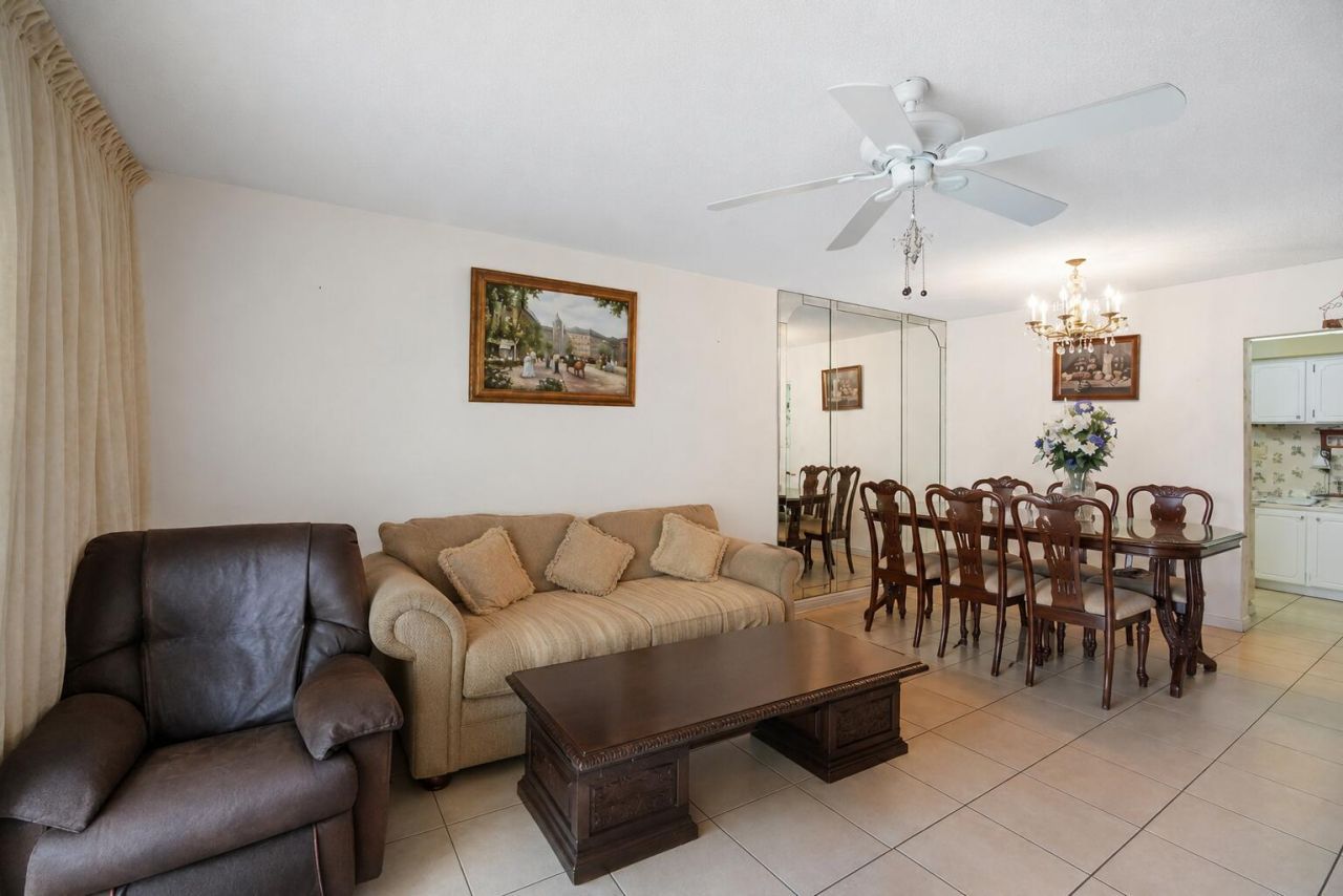 16750 NE 14th Avenue, Unit 303, Miami, FL 33162 Photo