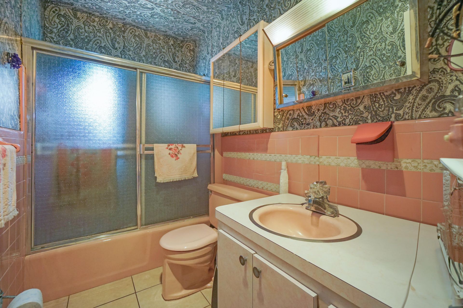 16750 NE 14th Avenue, Unit 303, Miami, FL 33162 Photo