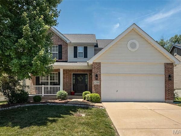 1249 Woodside Drive, Arnold, MO 63010