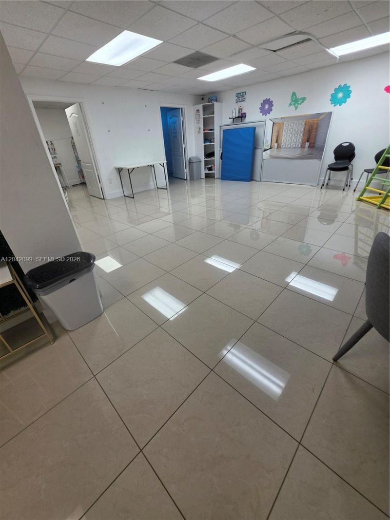 10200 NW 25th St , Unit B-205, Doral, FL 33172 Photo
