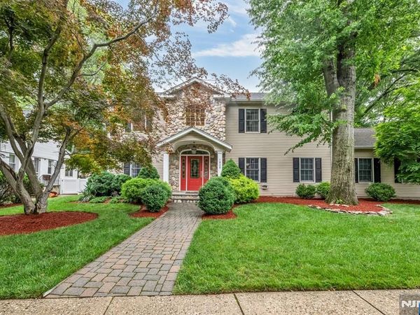 1025 Maple Drive, NEW MILFORD, NJ 07646