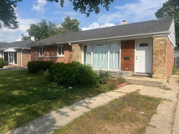 439 N West Avenue , Elmhurst, IL 60126