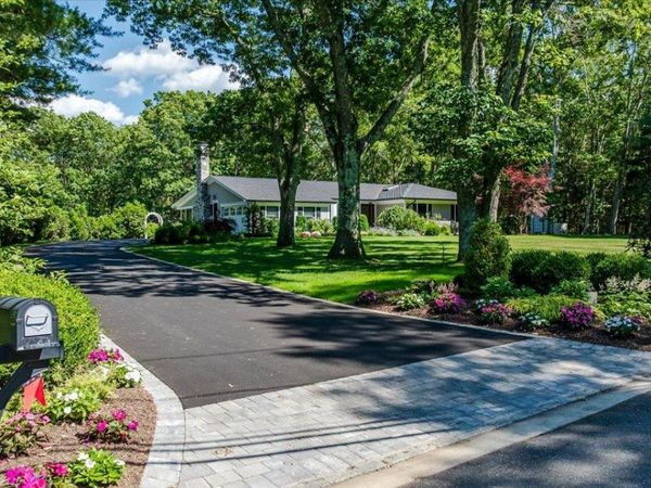 225 Laurel Lane , Laurel Hollow, NY 11791