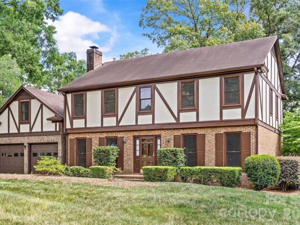 7201 Hopeton Road , Charlotte, NC 28210