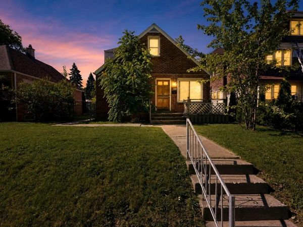 6431 W Girard AVENUE, Milwaukee, WI 53210