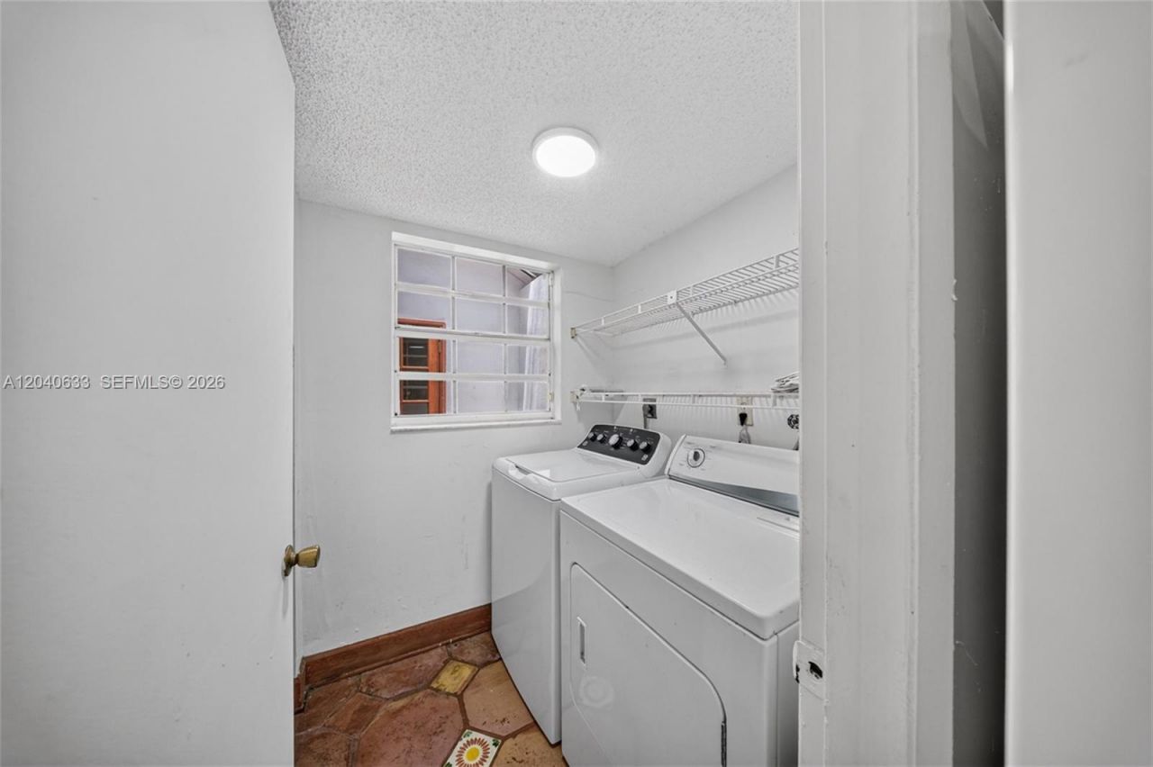 15307 SW 52nd Ter, Miami, FL 33185 Photo