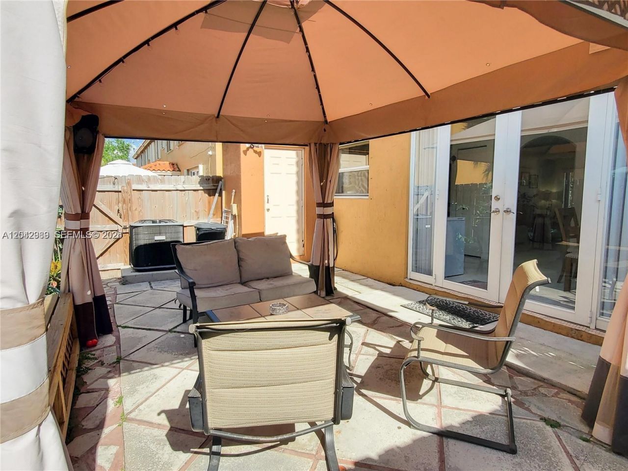 8451 NW 138th St, Unit 2306, Miami Lakes, FL 33016 Photo