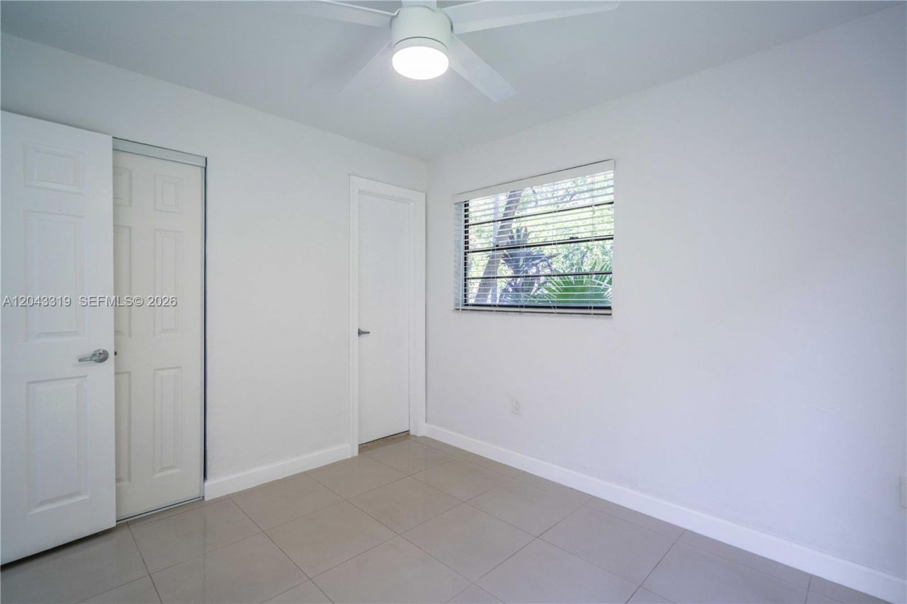 3265 Virginia St , Unit 1, Miami, FL 33133 Photo