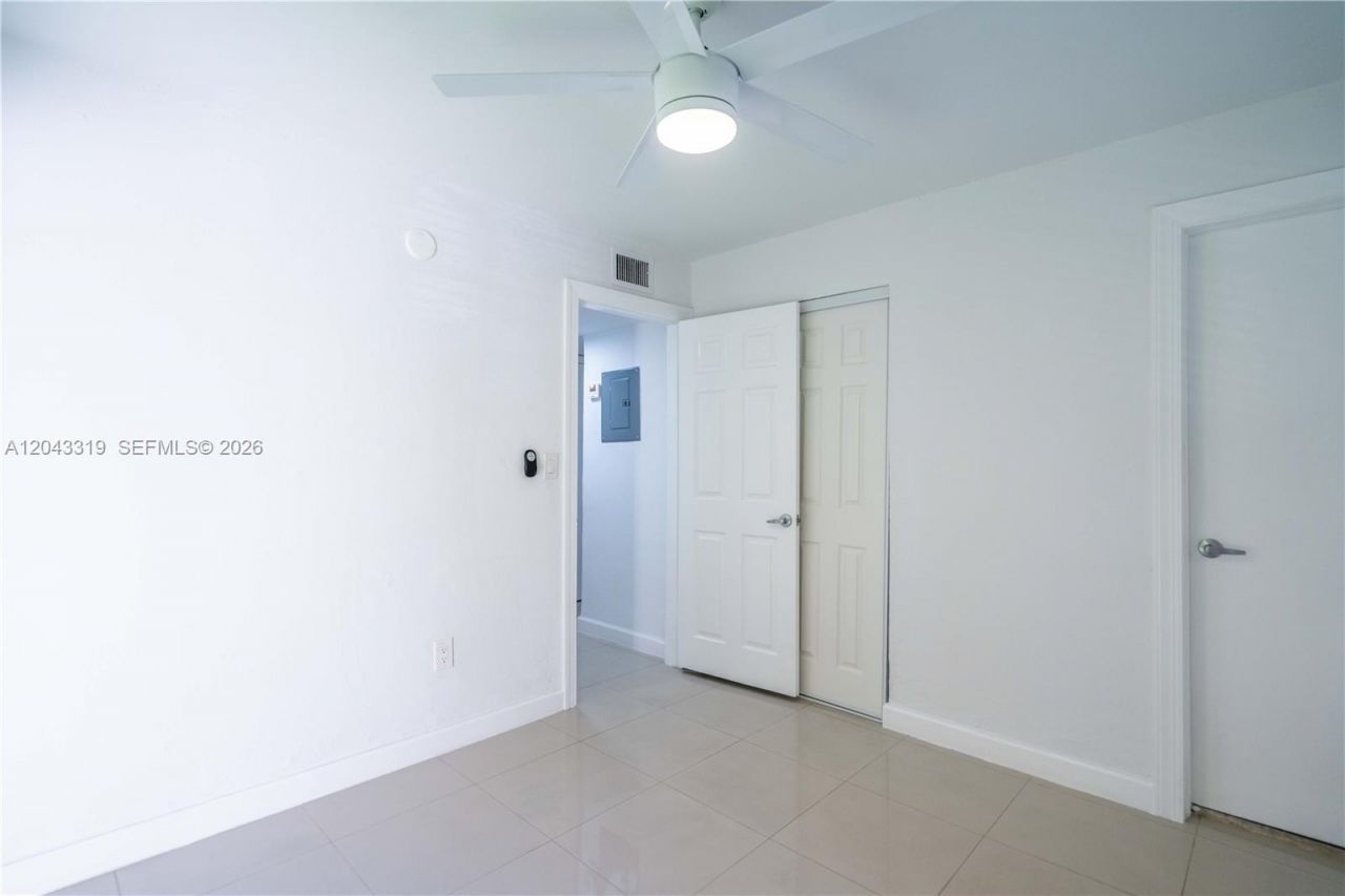 3265 Virginia St , Unit 1, Miami, FL 33133 Photo