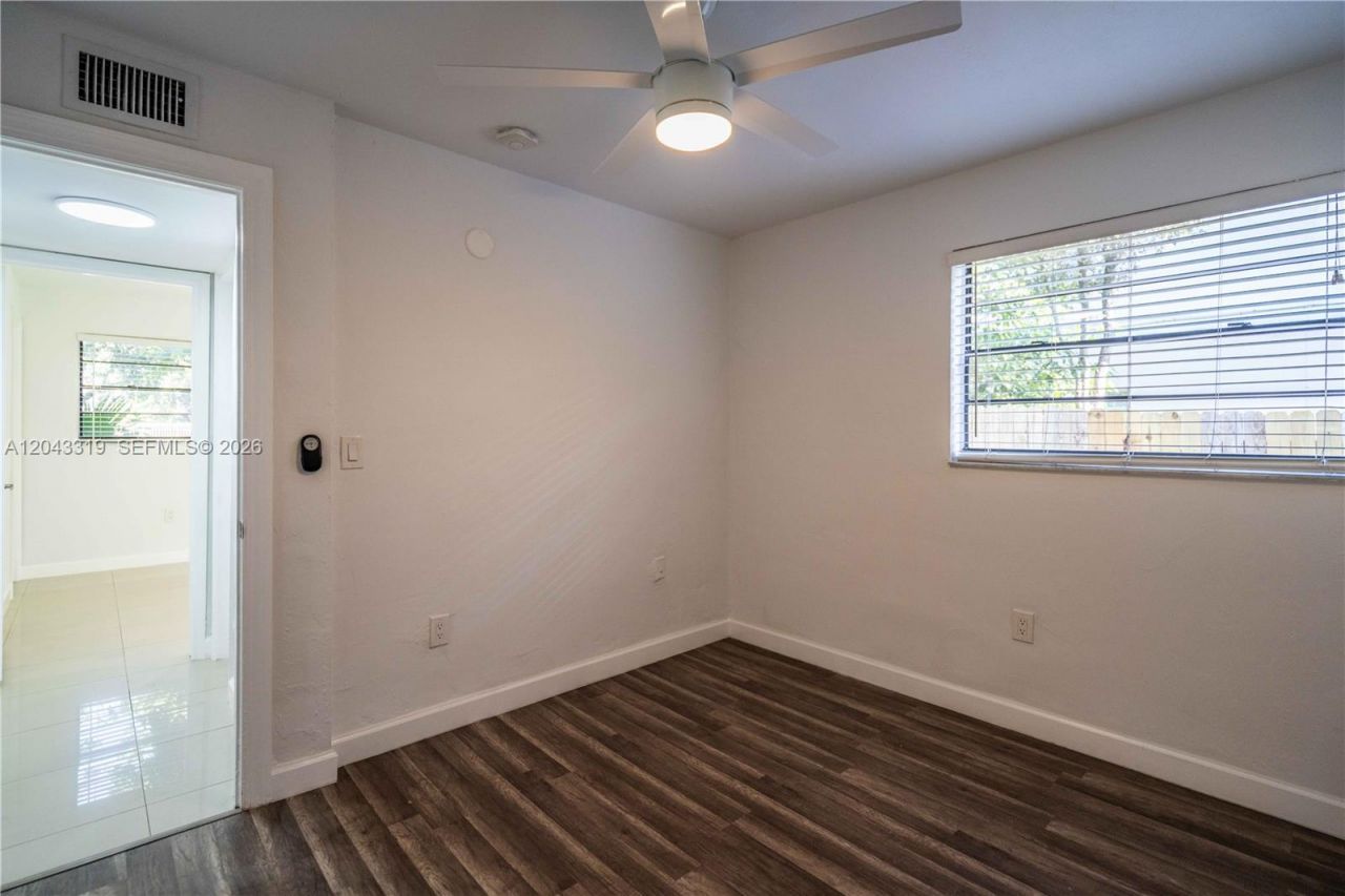 3265 Virginia St , Unit 1, Miami, FL 33133 Photo