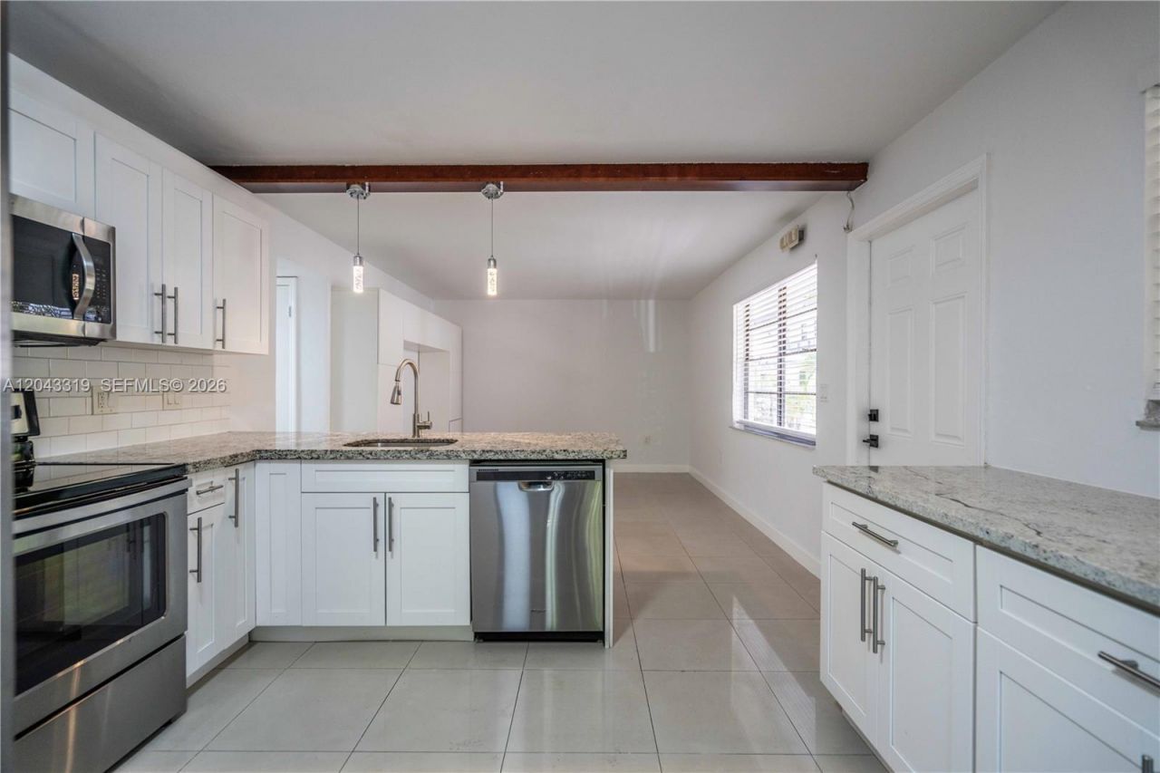 3265 Virginia St , Unit 1, Miami, FL 33133 Photo