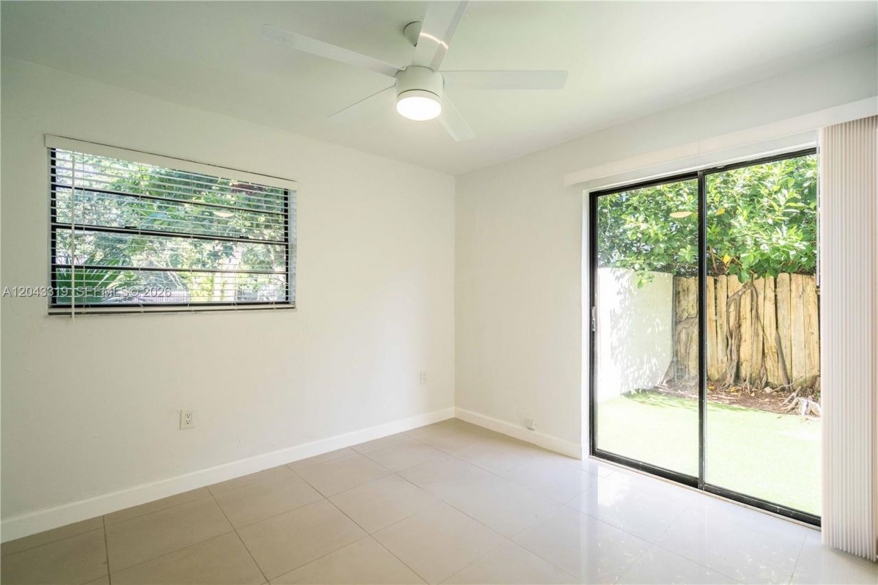 3265 Virginia St , Unit 1, Miami, FL 33133 Photo