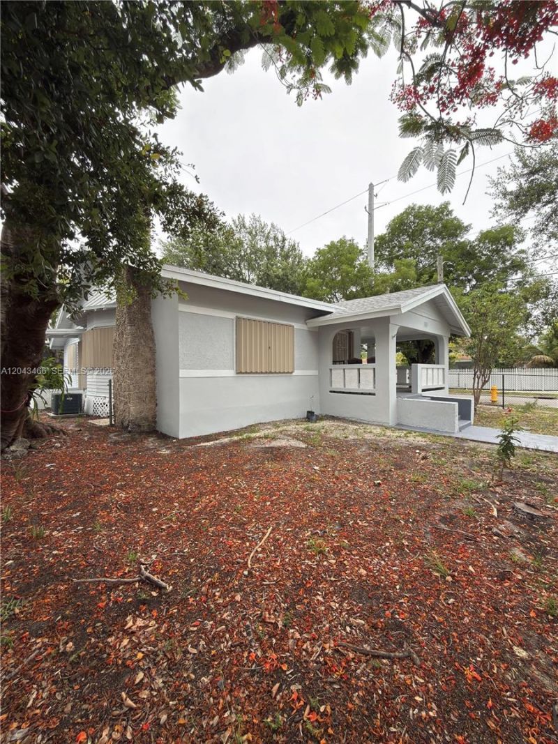 103 NW 35th St, Miami, FL 33127 Photo
