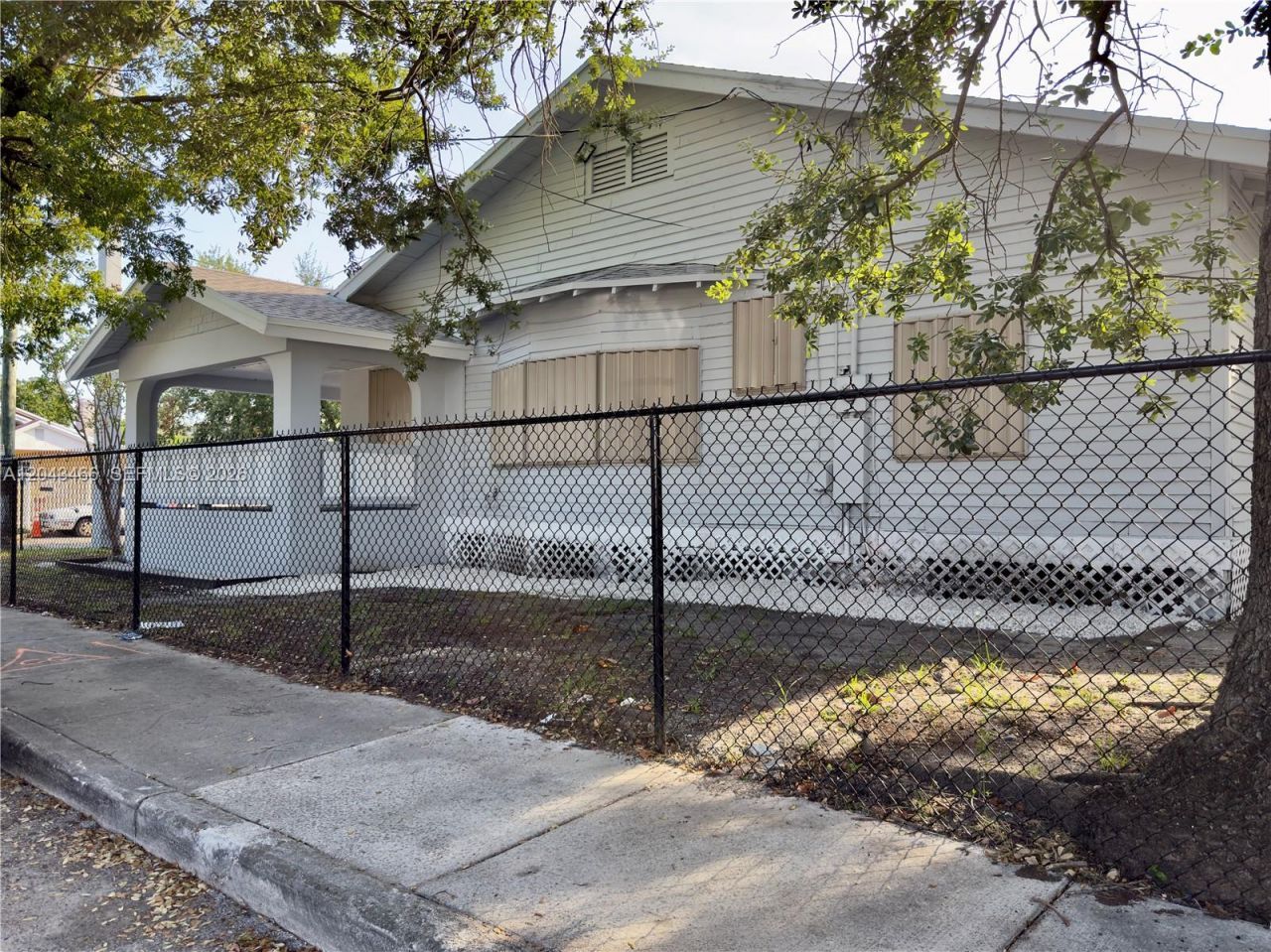 103 NW 35th St, Miami, FL 33127 Photo