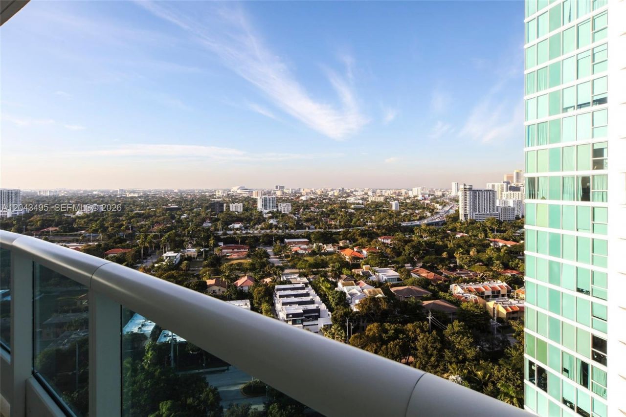 2127 Brickell Ave , Unit 2504, Miami, FL 33129 Photo