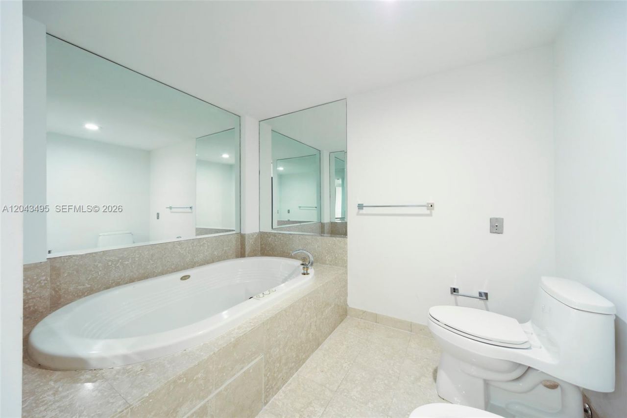 2127 Brickell Ave , Unit 2504, Miami, FL 33129 Photo