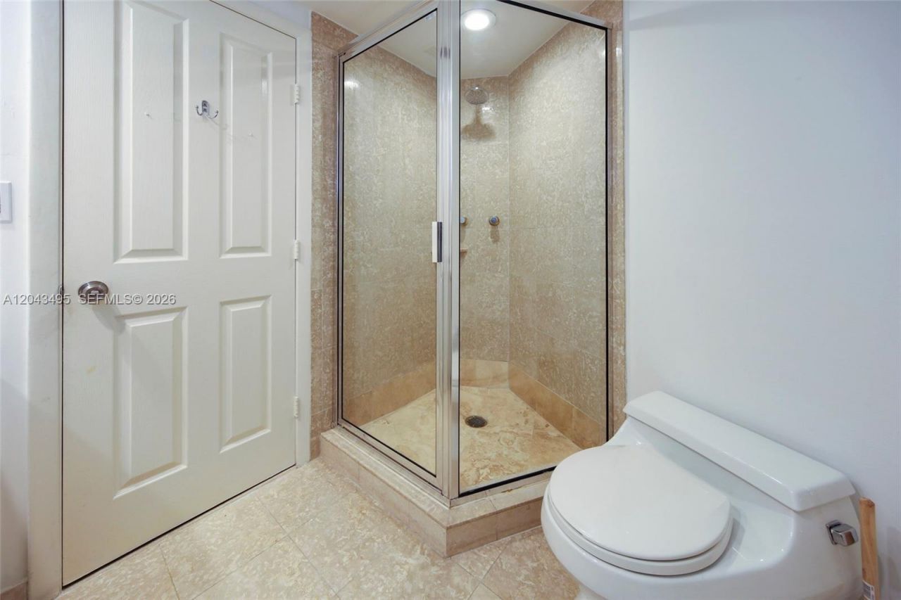 2127 Brickell Ave , Unit 2504, Miami, FL 33129 Photo