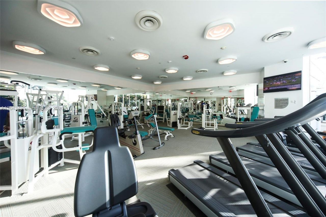 2127 Brickell Ave , Unit 2504, Miami, FL 33129 Photo