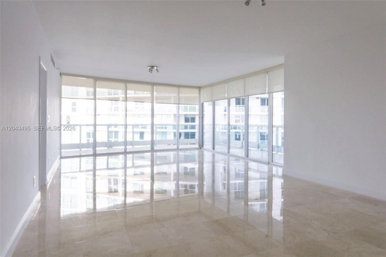 2127 Brickell Ave , Unit 2504, Miami, FL 33129 Photo