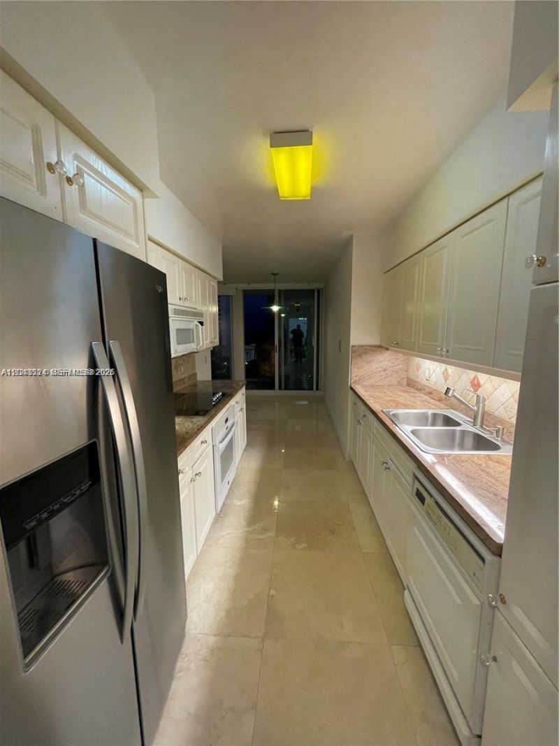 16400 Collins Ave , Unit 942, Sunny Isles Beach, FL 33160 Photo