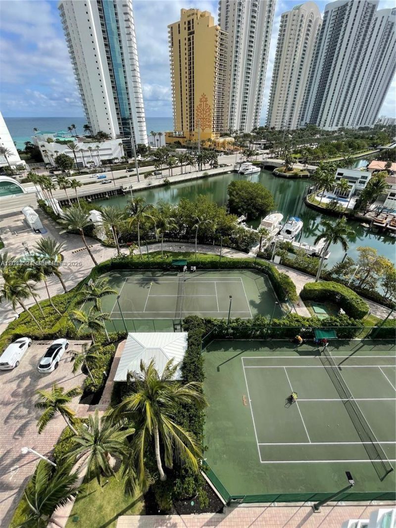 16400 Collins Ave , Unit 942, Sunny Isles Beach, FL 33160 Photo