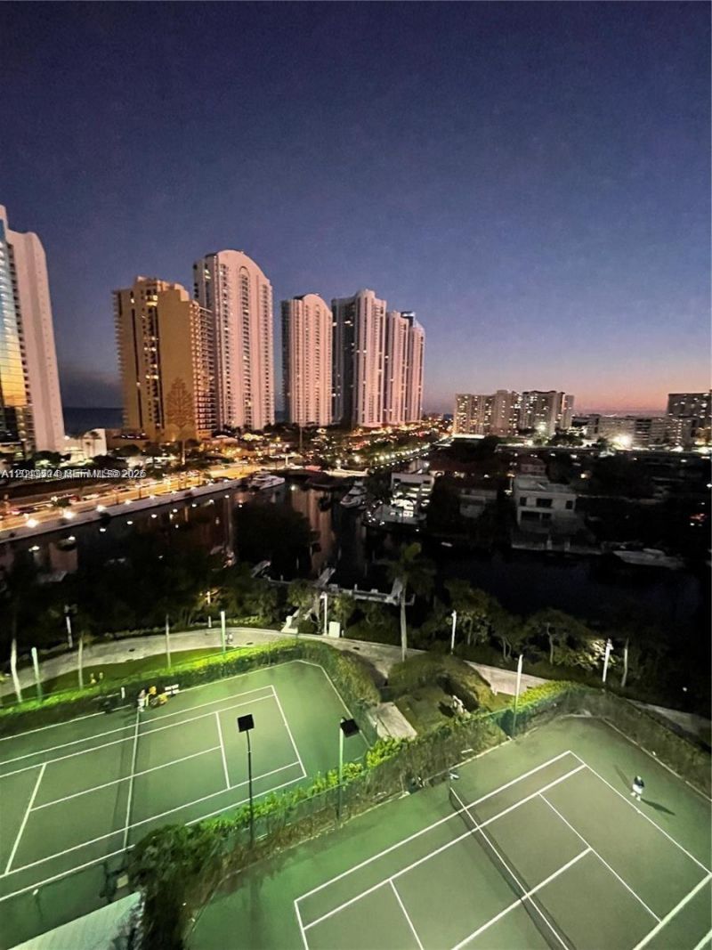 16400 Collins Ave , Unit 942, Sunny Isles Beach, FL 33160 Photo