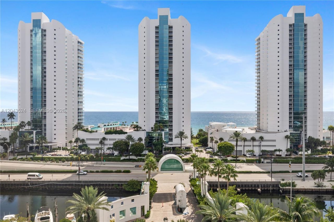 16400 Collins Ave, Unit 942, Sunny Isles Beach, FL 33160 Photo