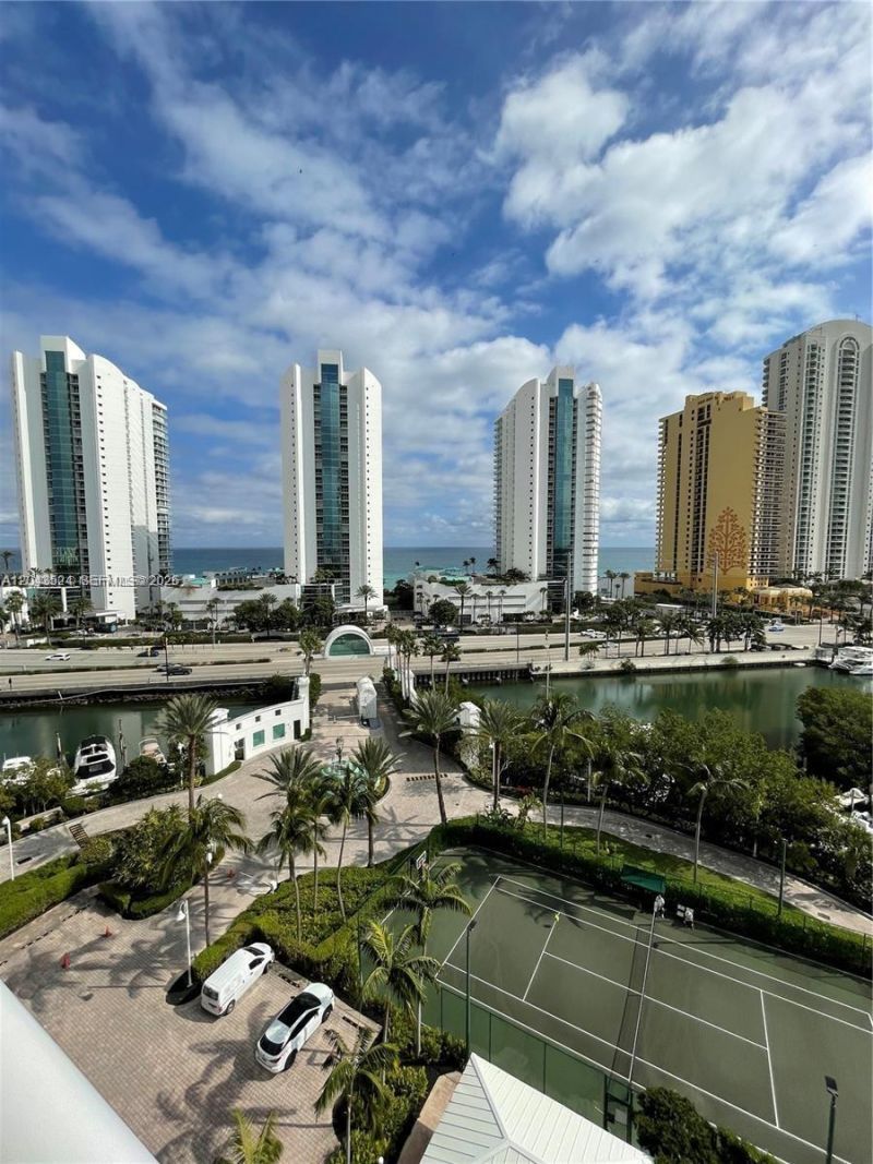 16400 Collins Ave , Unit 942, Sunny Isles Beach, FL 33160 Photo