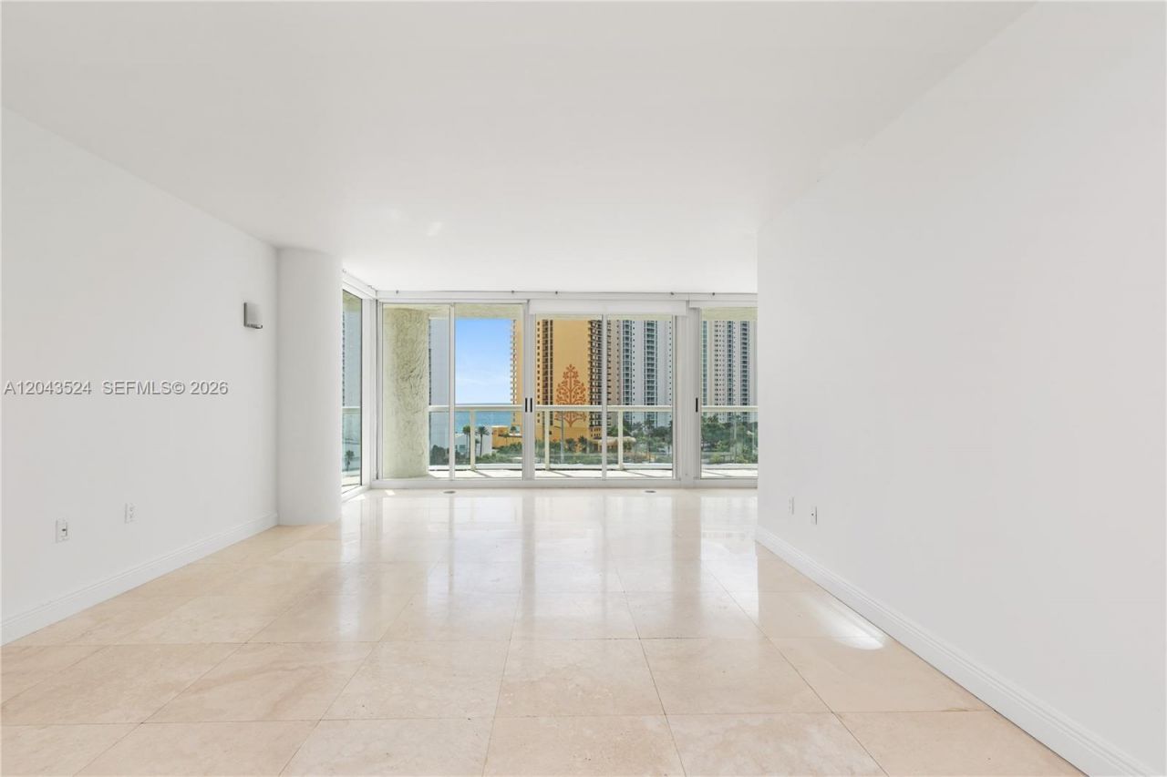 16400 Collins Ave, Unit 942, Sunny Isles Beach, FL 33160 Photo