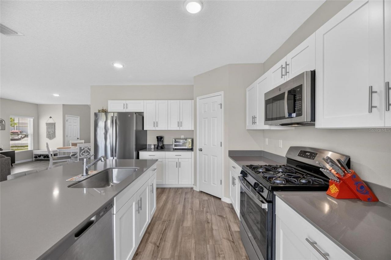 5495 Summer Sunset Drive , Apollo Beach, FL 33572 Photo
