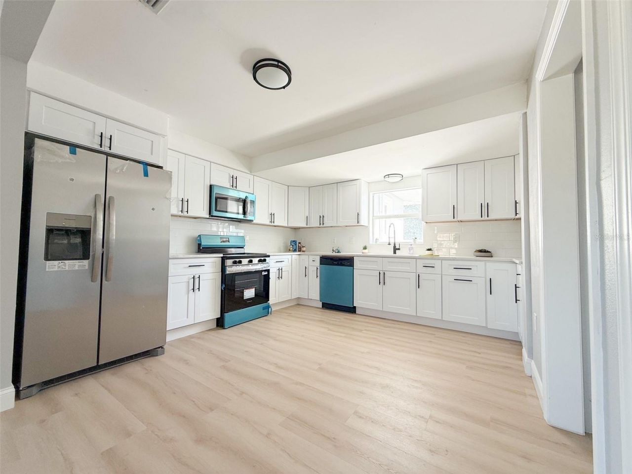13290 3rd Street E, Madeira Beach, FL 33708 Photo