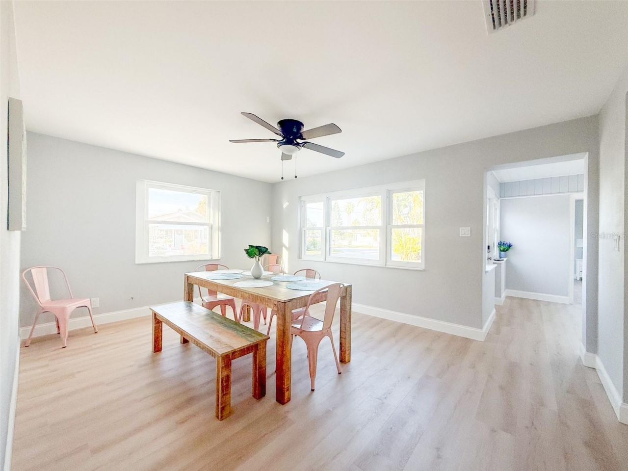 13290 3rd Street E, Madeira Beach, FL 33708 Photo