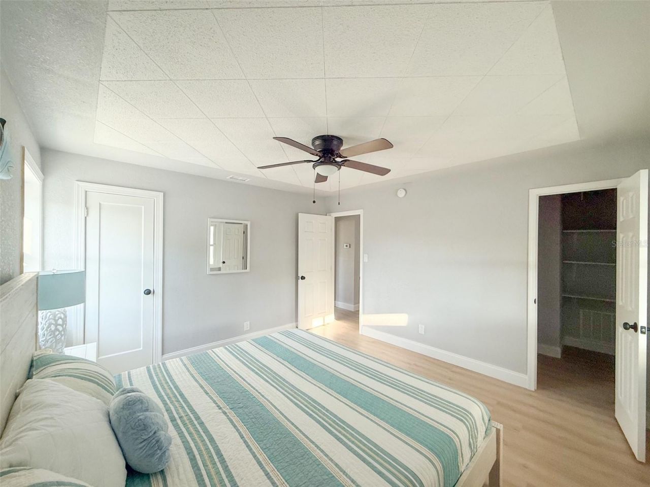 13290 3rd Street E, Madeira Beach, FL 33708 Photo