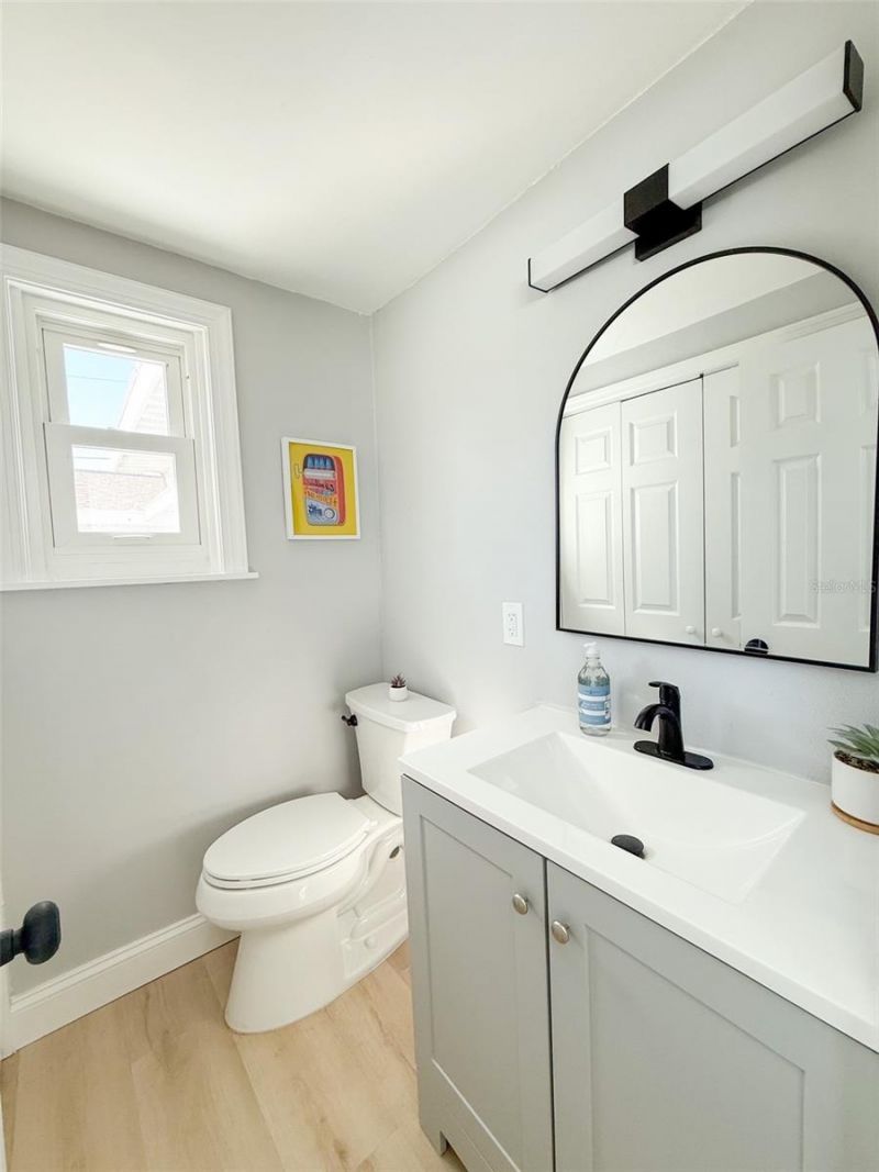 13290 3rd Street E, Madeira Beach, FL 33708 Photo