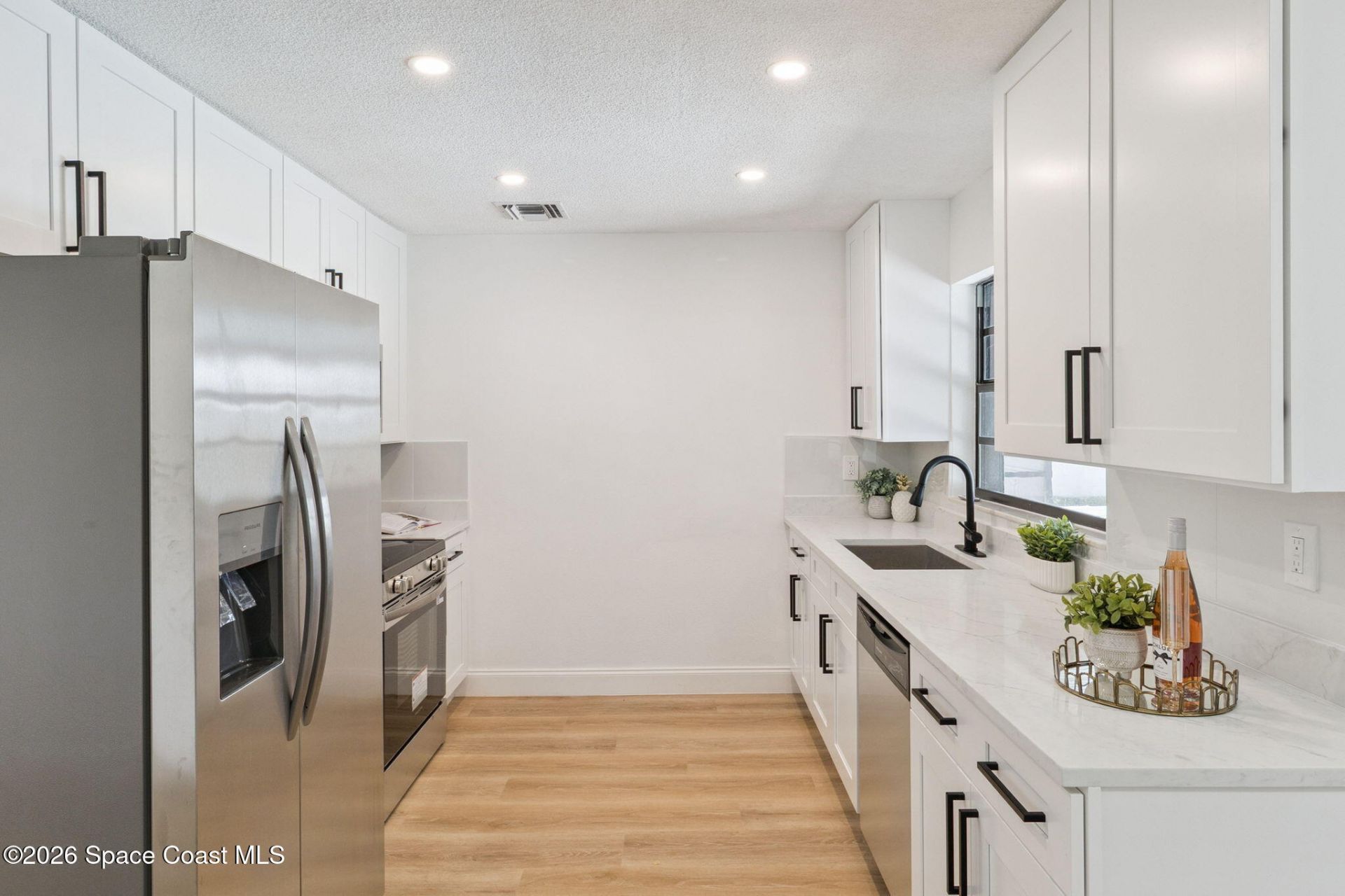 381 E Riviera Boulevard, Indialantic, FL 32903 Photo