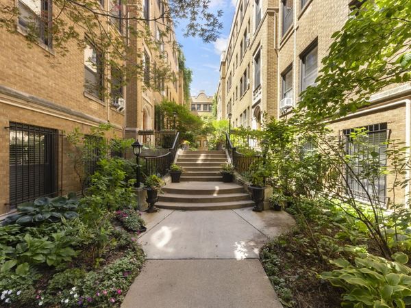 640 W Waveland Avenue , Unit 4A, Chicago, IL 60613