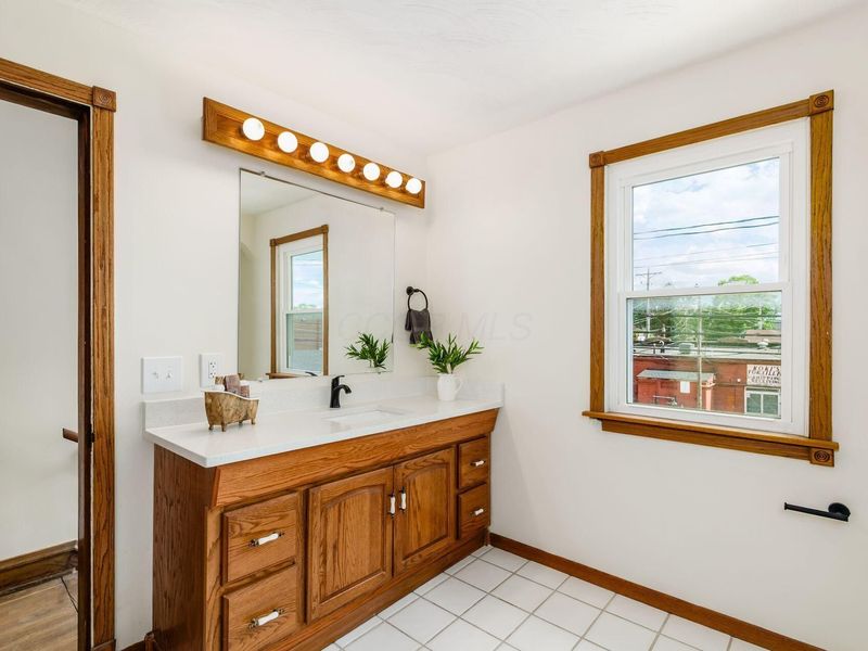 513 Binns Boulevard , Columbus, OH 43204 Photo 18
