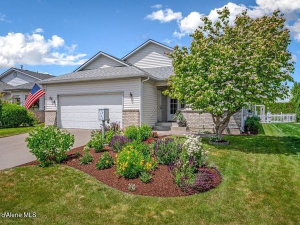 1193 W Woodlawn DR, Hayden, ID 83835