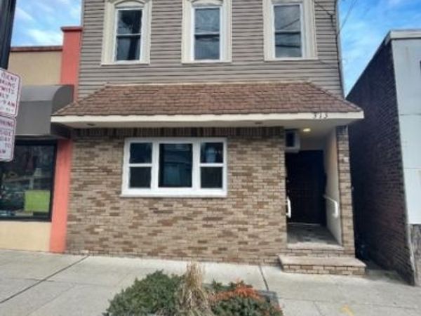 313 Hackensack St, Unit 2, Carlstadt, NJ 07072