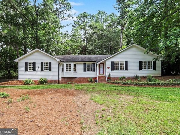 4647 Nantucket Drive SW, Lilburn, GA 30047
