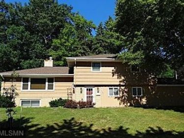 1627 Deerwood Drive, South Saint Paul, MN 55075