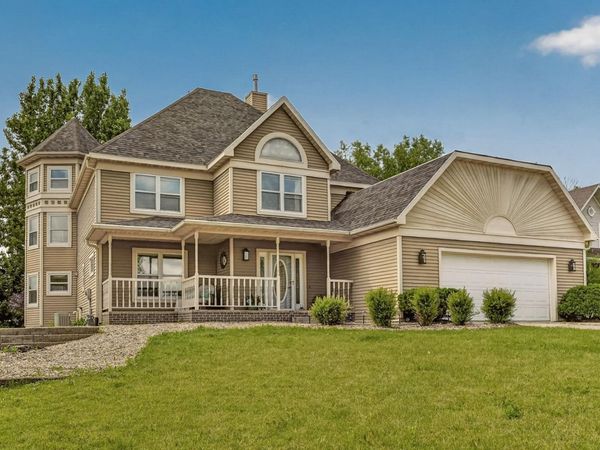 1851 22nd Avenue NE, Rochester, MN 55906